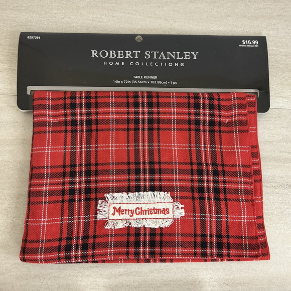 New ROBERT STANLEY 14"x72" Christmas Plaid Merry Christmas Table Runner Red NWT - Picture 1 of 5